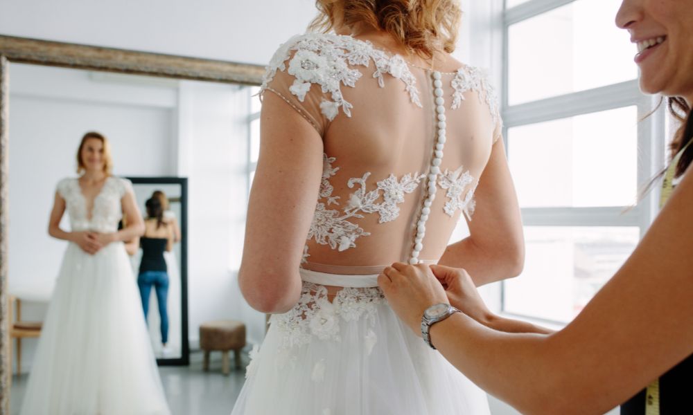 5 Common Wedding Dress Shopping Mistakes To Avoid