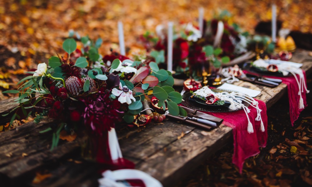 What To Do When You Want To Have a Fall Wedding